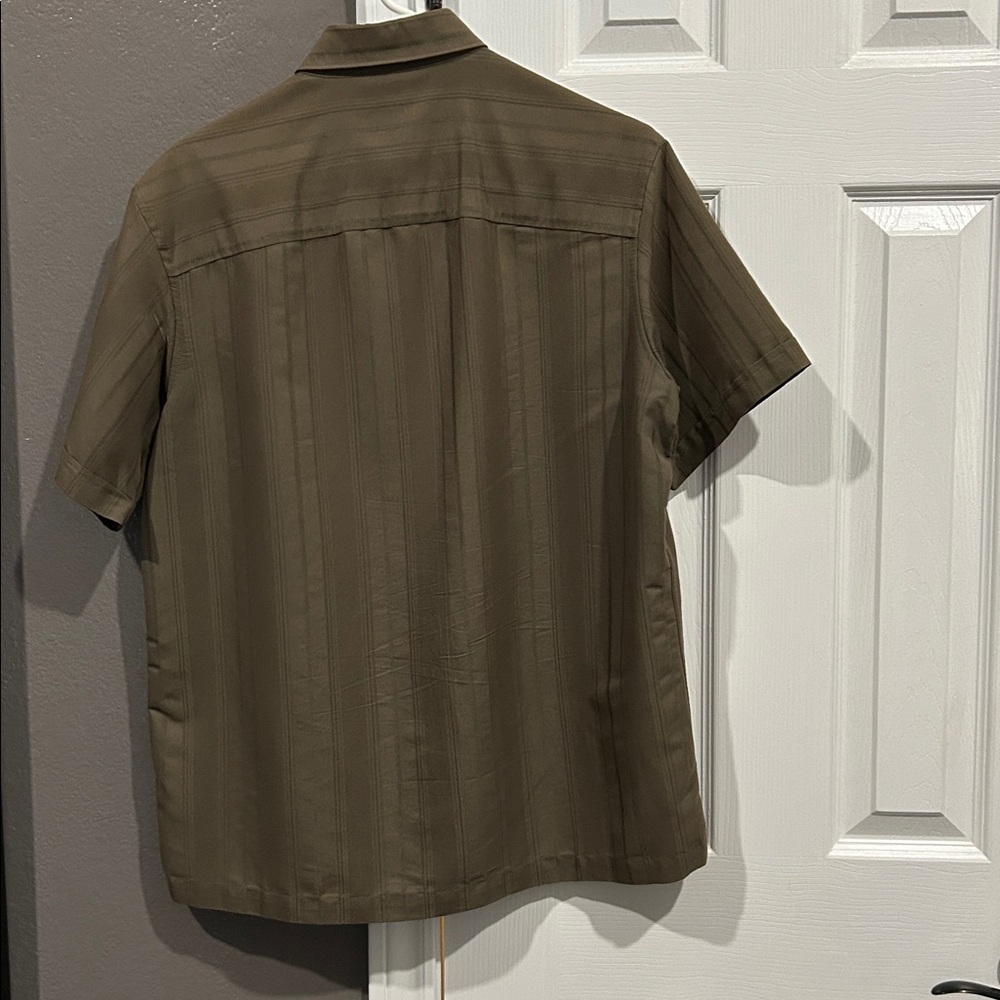 Axcess button down - Picture 2 of 2
